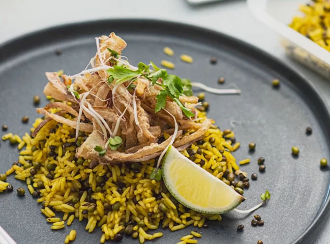 Vegetariánsky kaviár s jazmínovou ryžou a mungom